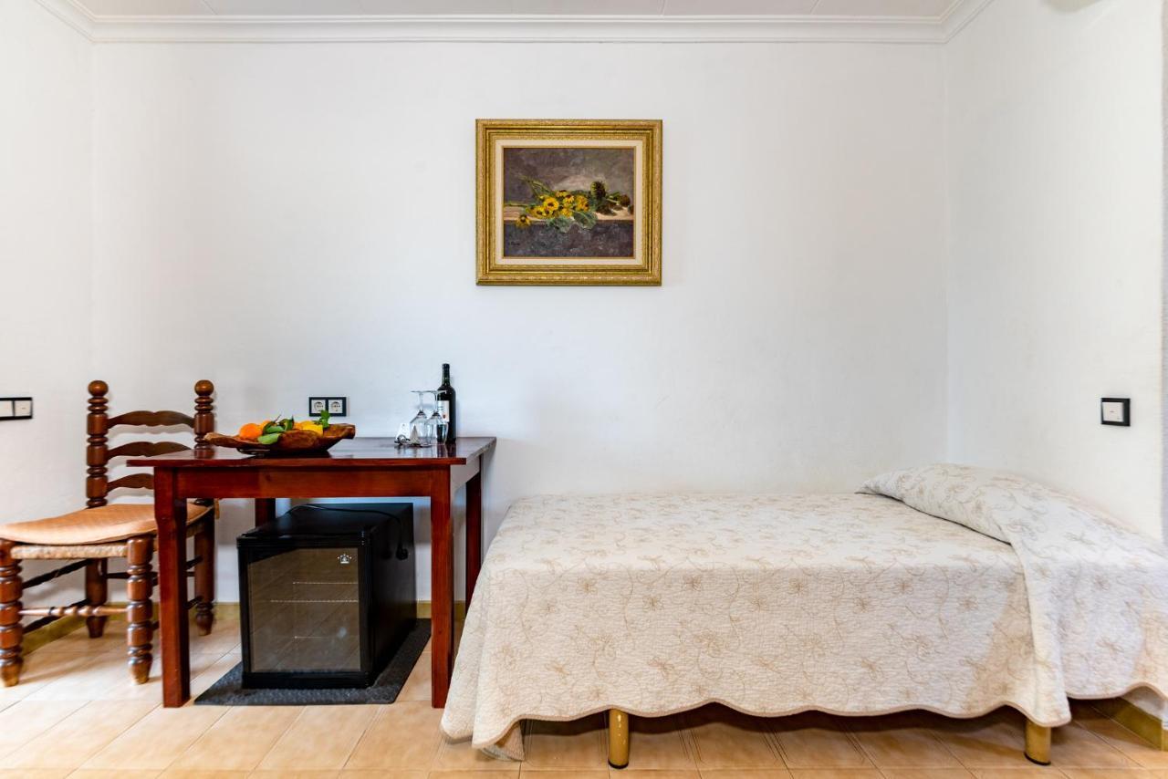 Finca Hotel Rural Predio Son Serra Can Picafort  Ngoại thất bức ảnh