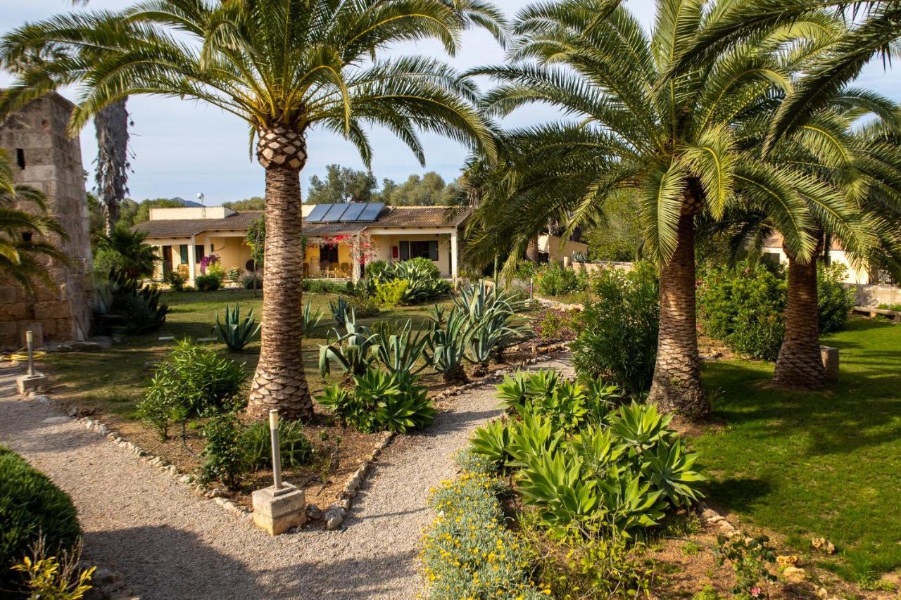 Finca Hotel Rural Predio Son Serra Can Picafort  Ngoại thất bức ảnh