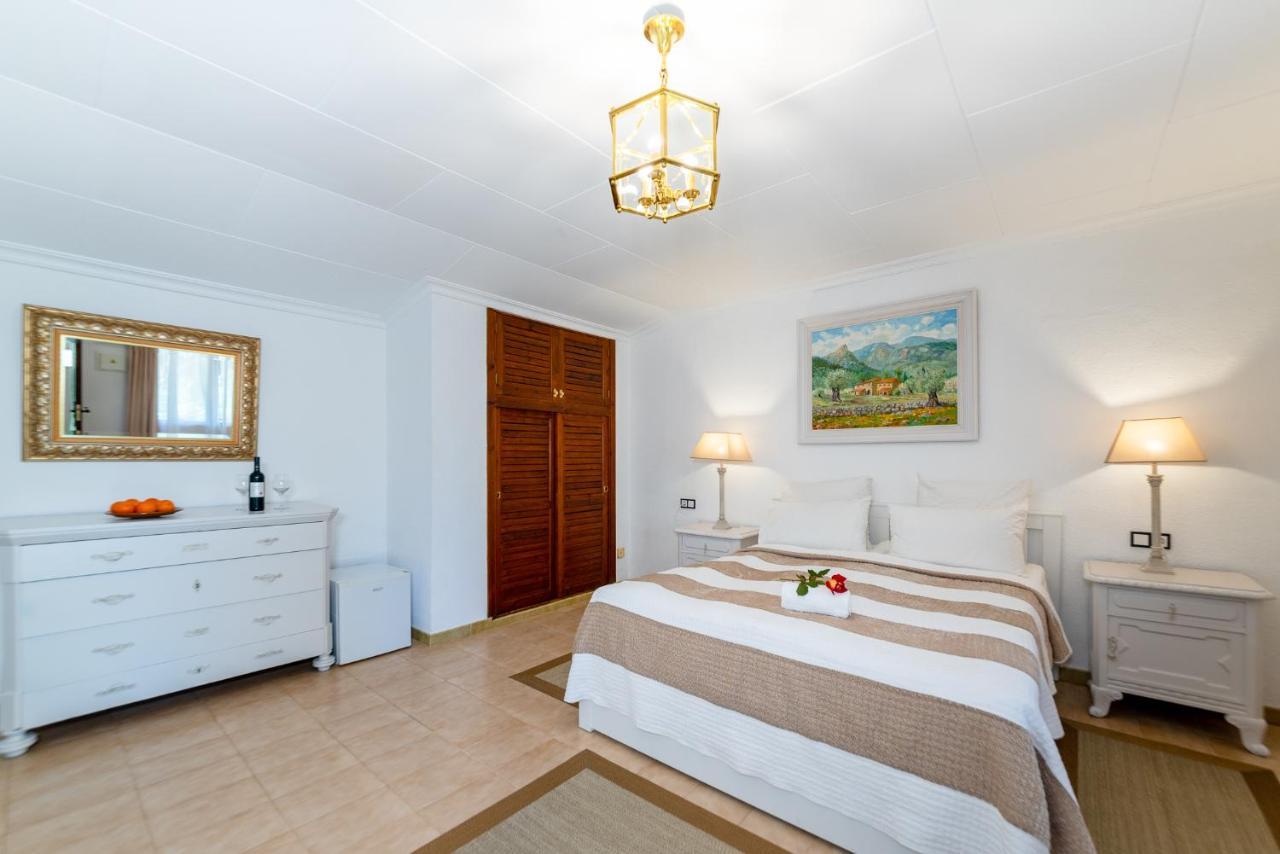 Finca Hotel Rural Predio Son Serra Can Picafort  Ngoại thất bức ảnh