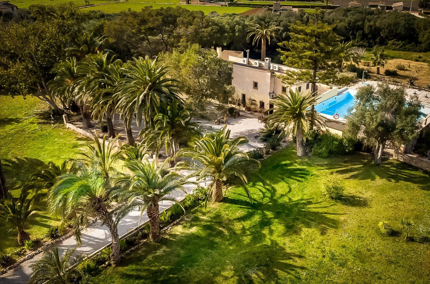 Finca Hotel Rural Predio Son Serra Can Picafort  Ngoại thất bức ảnh