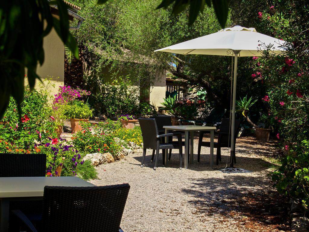 Finca Hotel Rural Predio Son Serra Can Picafort  Ngoại thất bức ảnh